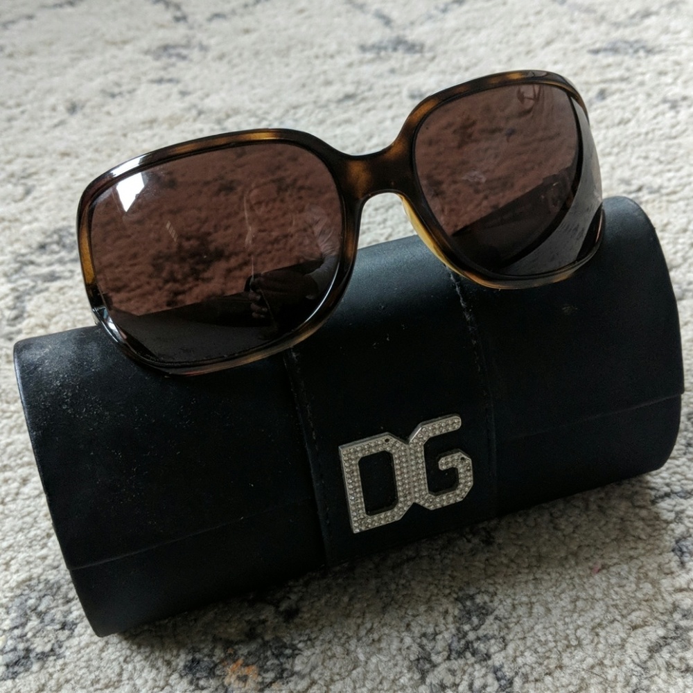 Authentic D&G Tortoise Shell Sunglasses - image 1